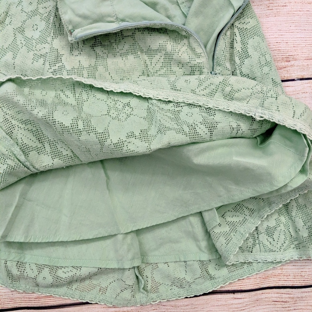 Kimchi Blue lace circle skater mini skirt 0053 - Picture 3 of 7